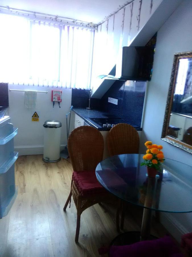 K.K'S North Station Self Catering Holiday Apartments Blackpool Exterior foto